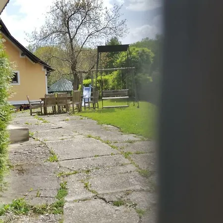 Stephanie App.maximilian