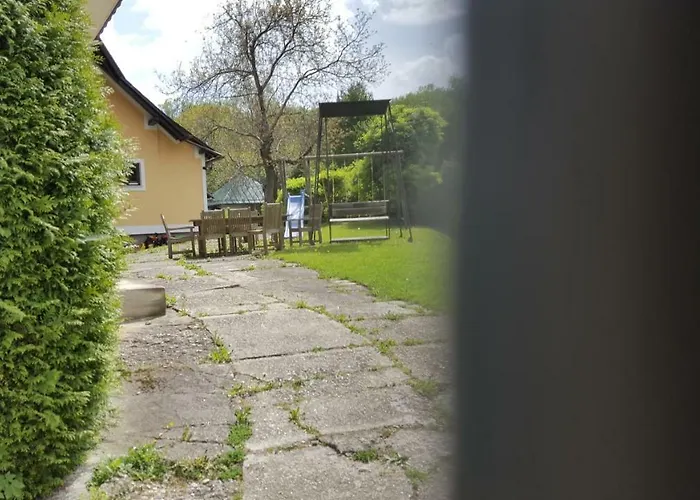 Stephanie App.maximilian