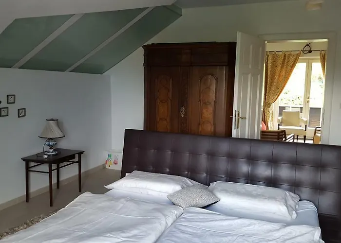 Stephanie App.maximilian * إيهرينهاوزين